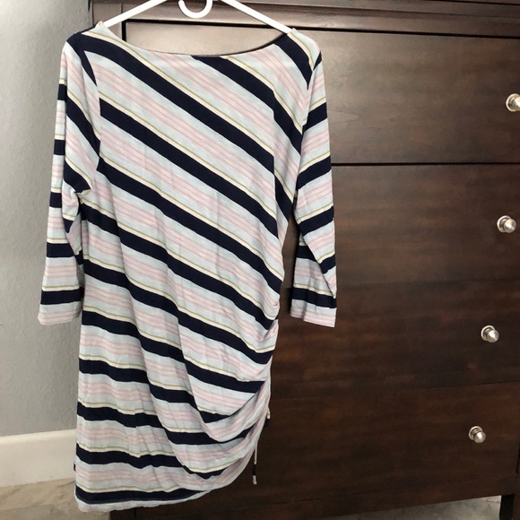 Jessica Simpson XL maternity shirt - Picture 2 of 2